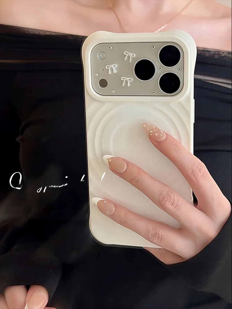 iPhone17promax対応スマホフィルム 覗き見防止の仕組みと実用性