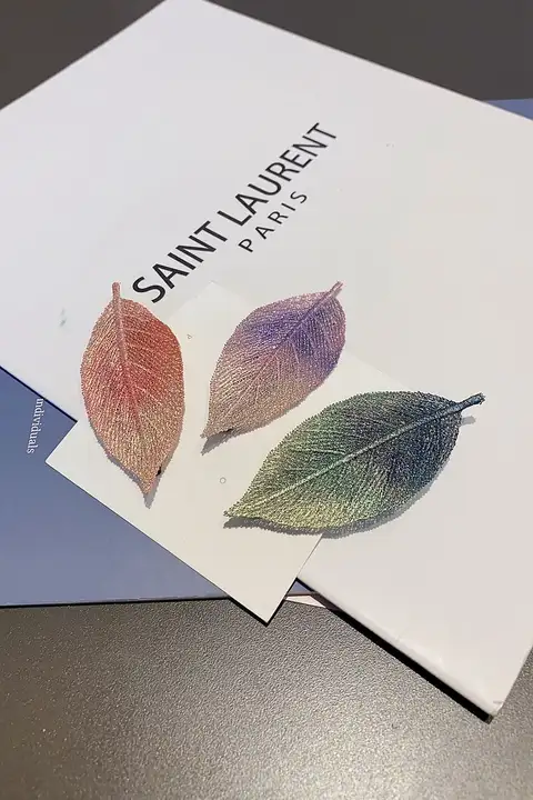刺繍入りリーフデザインのバンスクリップ【優雅なグラデーション・韓国スタイル】