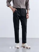 ビジネスに最適な黒のストレートパンツ【抗しわ・極上の柔らかさ】