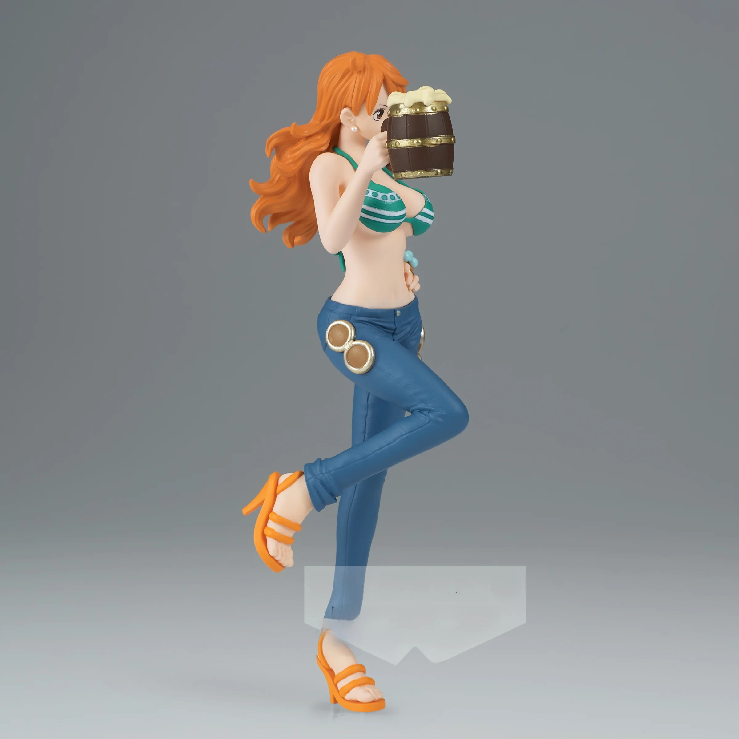 四皇 ワンピース に出会う前に、まずはナミのフィギュアで心を落ち着かせる方法は？