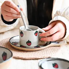 手作り 陶器のかわいいいちごマグカップ【家庭用・コーヒー用・食器セット】