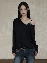 したデザインのブラック長袖Tシャツ【夏用・ゆったりシルエット・UVカット】