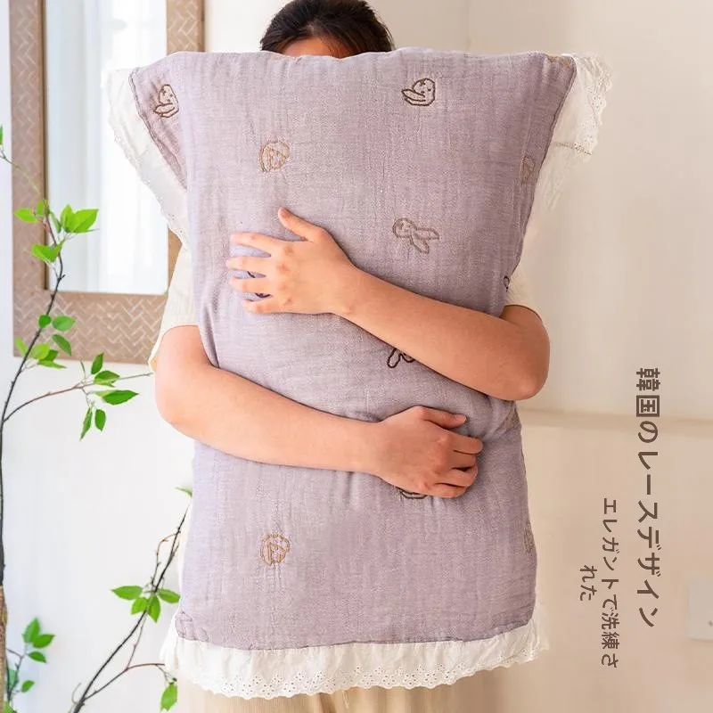 ひんやり 枕カバー で夏の眠りを守るには？タオル地 枕 カバー と ふとんカバー の違いを知れば、肌に優しい睡眠が手に入る