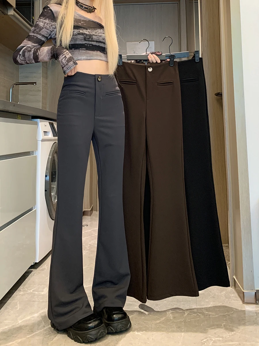 高腰テーパードアンクルパンツ：優雅なドレープ感で秋のカジュアルスタイルを実現