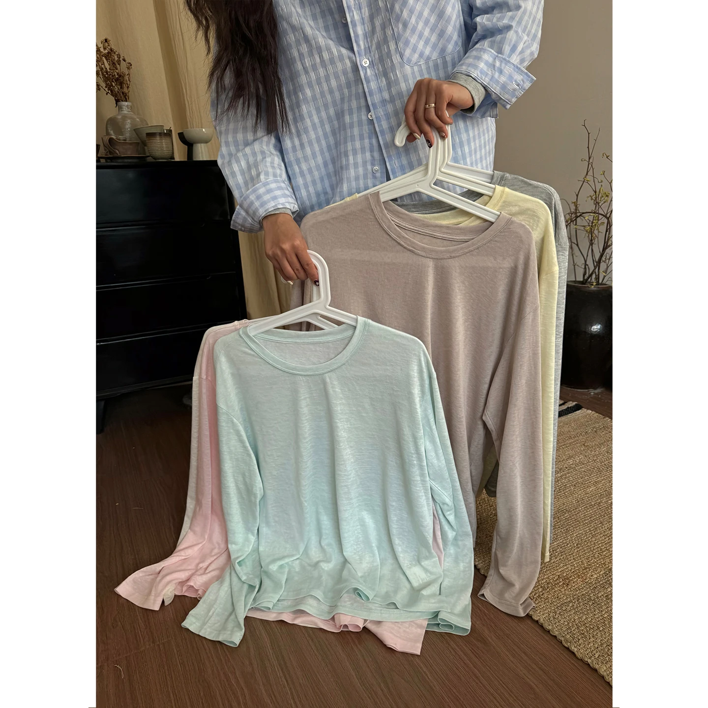 だぼっとしたtシャツはどう選ぶ？韓風ルーズフィットの夏の肌触りを体感する
