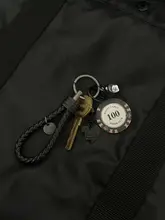 ウィッグ紐付き自動車用キーホルダー【カップル向け・バックパック用・便利なアクセサリー】