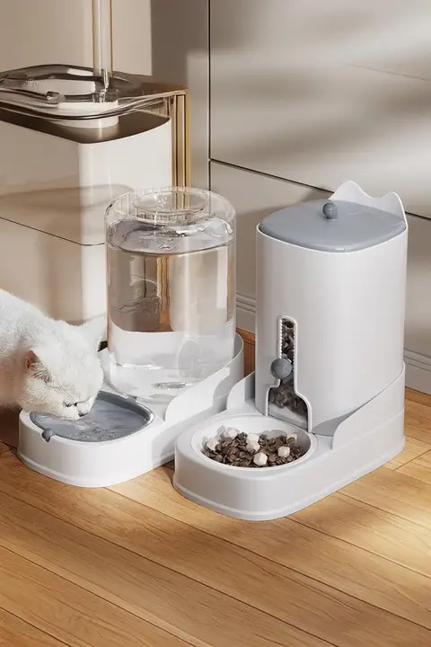自動給餌機能付き猫用陶器ボウル【防倒設計・水と餌兼用】