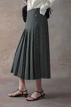 重ね花の梅柄プリーツスカート【イタリアンウールリネン混紡・スリットデザイン】
