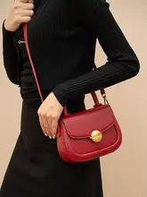 レトロな赤のショルダーバッグ【トート・結婚式用】