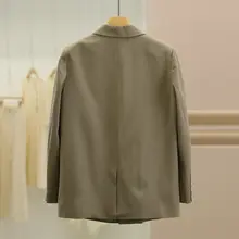 春夏用の羊毛混双排扣ジャケット【洗練されたデザイン・スタイリッシュ】