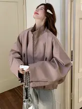 春秋用の短丈フード付きピンク合皮ジャケット【独特なデザイン・女性用・おしゃれ】