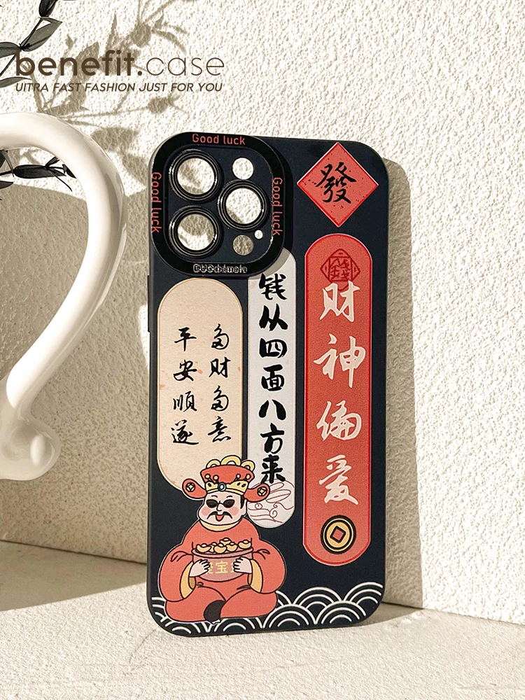 100均のiPhoneケースとセリアのオリジナルケース、どちらが男性向けプレゼントに最適か？