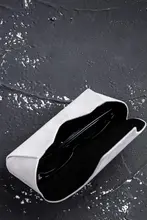 車用眼鏡ホルダー【実用的で便利・収納ボックス】