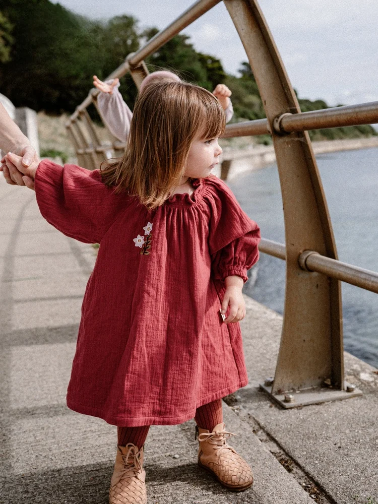 1歳の女の子に着せたい「おしゃれなワンピース」は、どう選ぶ？