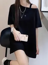 オフショルダーデザイン黒のミディ丈Tシャツ【女性用・短袖・夏用】（セットアップ対応）