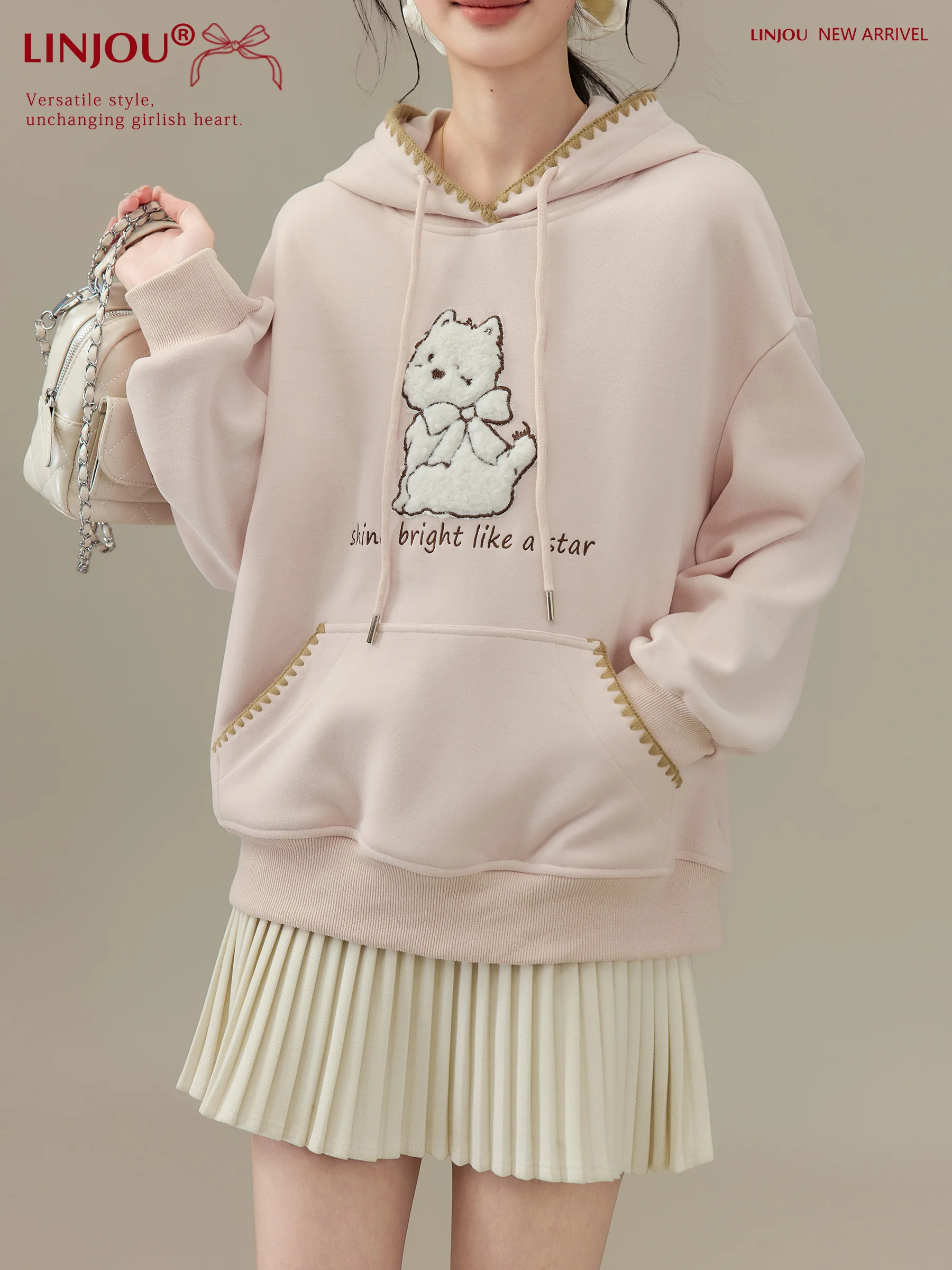 ピンクフーディー【刺繍デザイン・ゆったりシルエット】：かわいいスウェットとしての実用性と選定基準