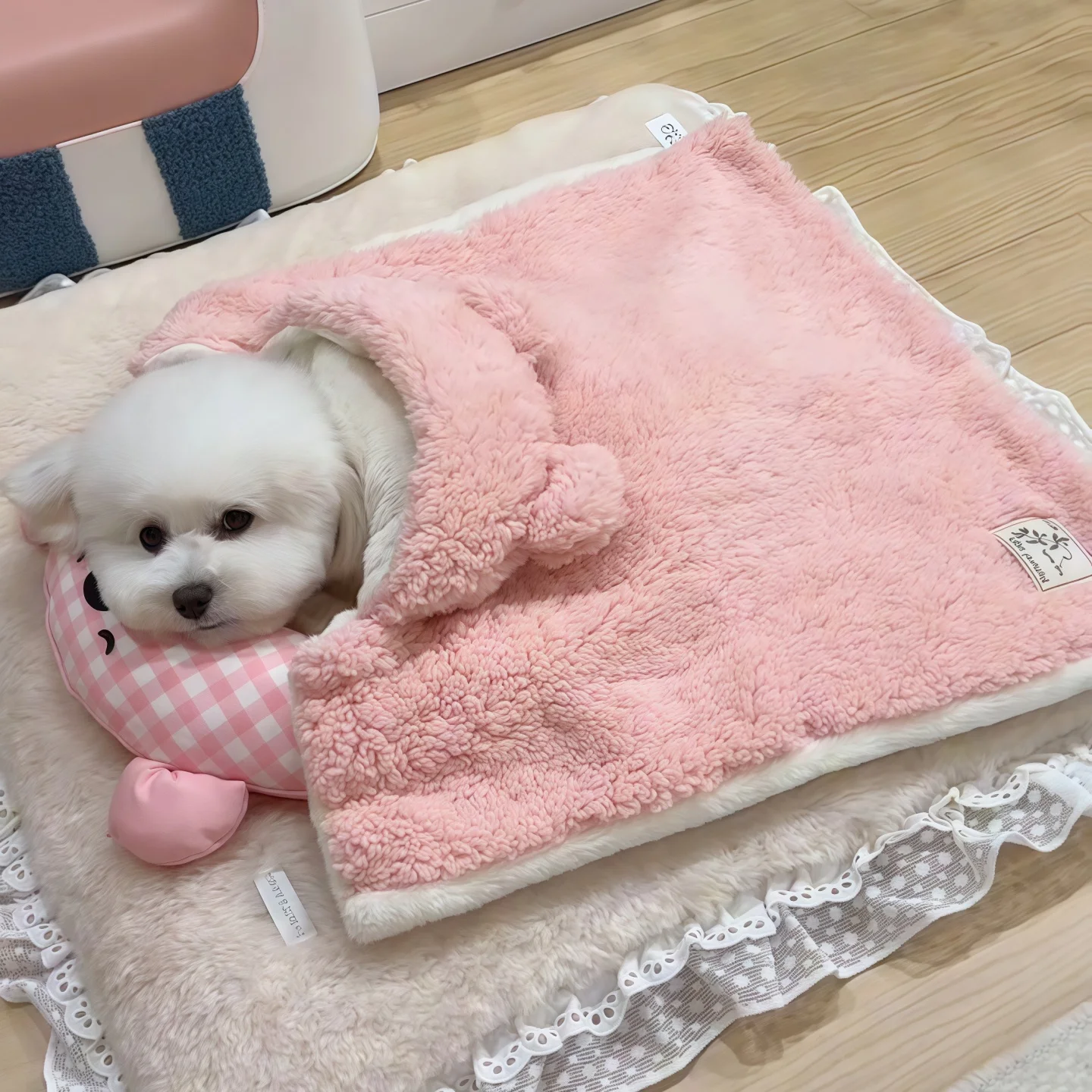 クリスマス犬用の暖かい毛布ケープ：冬の日常で安心な体温維持を実現