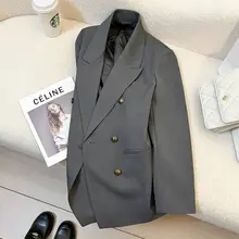 洗練されたデザインのグレー小柄女性用ジャケット【カジュアル・春秋用・フィット】