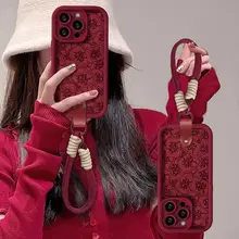 スマホケース 対応 iPhone 15 Pro レディース用 赤色 バッグストラップ付き 羊革 マット 防落下 シリコンソフトケース
