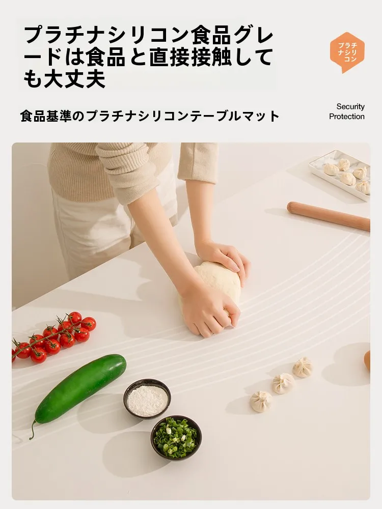 一人暮らしのテーブルに合うアイテムは？防水・防油のシリコンマットが解決するリアルな悩み