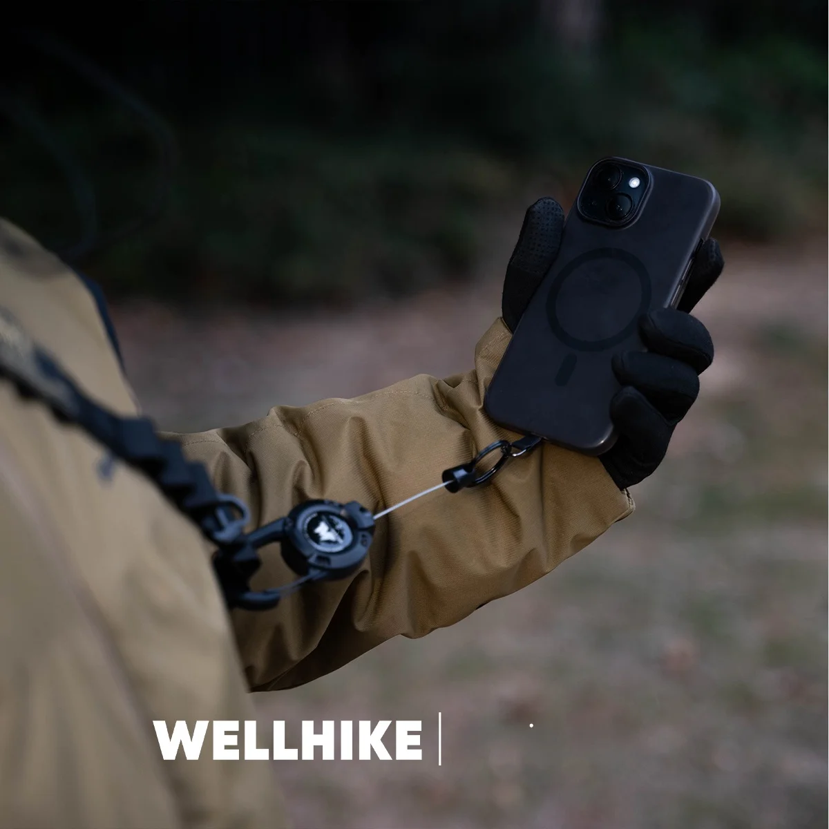 スマホにつけるストラップはどこで選ぶべき？WELLHIKEのアウトドア用クリップバックルが失敗しない理由