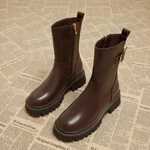 シンプルでおしゃれなブラウンのマーチンブーツ【厚底・粗いヒール・チェルシーブーツ・秋冬用】