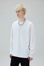 シンプルなハイネック長袖Tシャツ【カジュアル・秋用・ゆったりフィット】