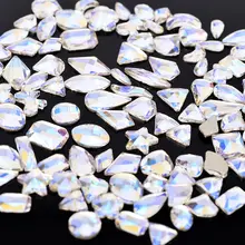 豪華なネイルデコレーション【光療式・水晶・月光色・平底デザイン】