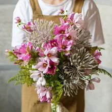 デザイナー造形のハンドメイド花束【自然な雰囲気・贈り物に最適】（セットアップ対応）