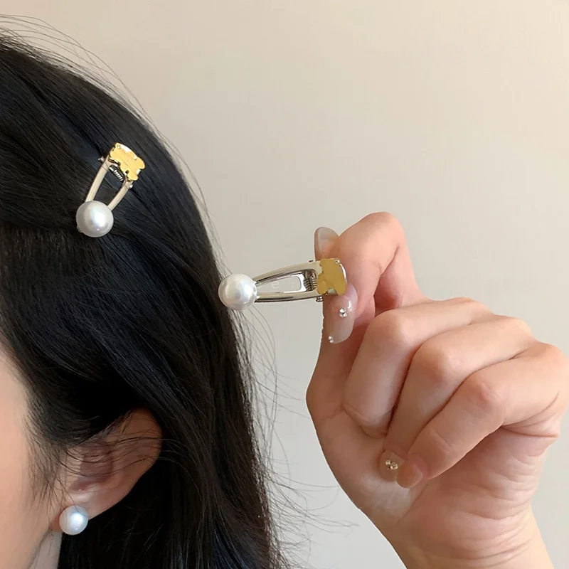 韓国のメタルベアヘアピンパール前髪：軽量かつ安定した日韓スタイルの定番前髪クリップ