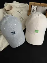 ハート刺繍のシンプルデザイン キャップ【男女兼用・スポーツ・通気性・UVカット】