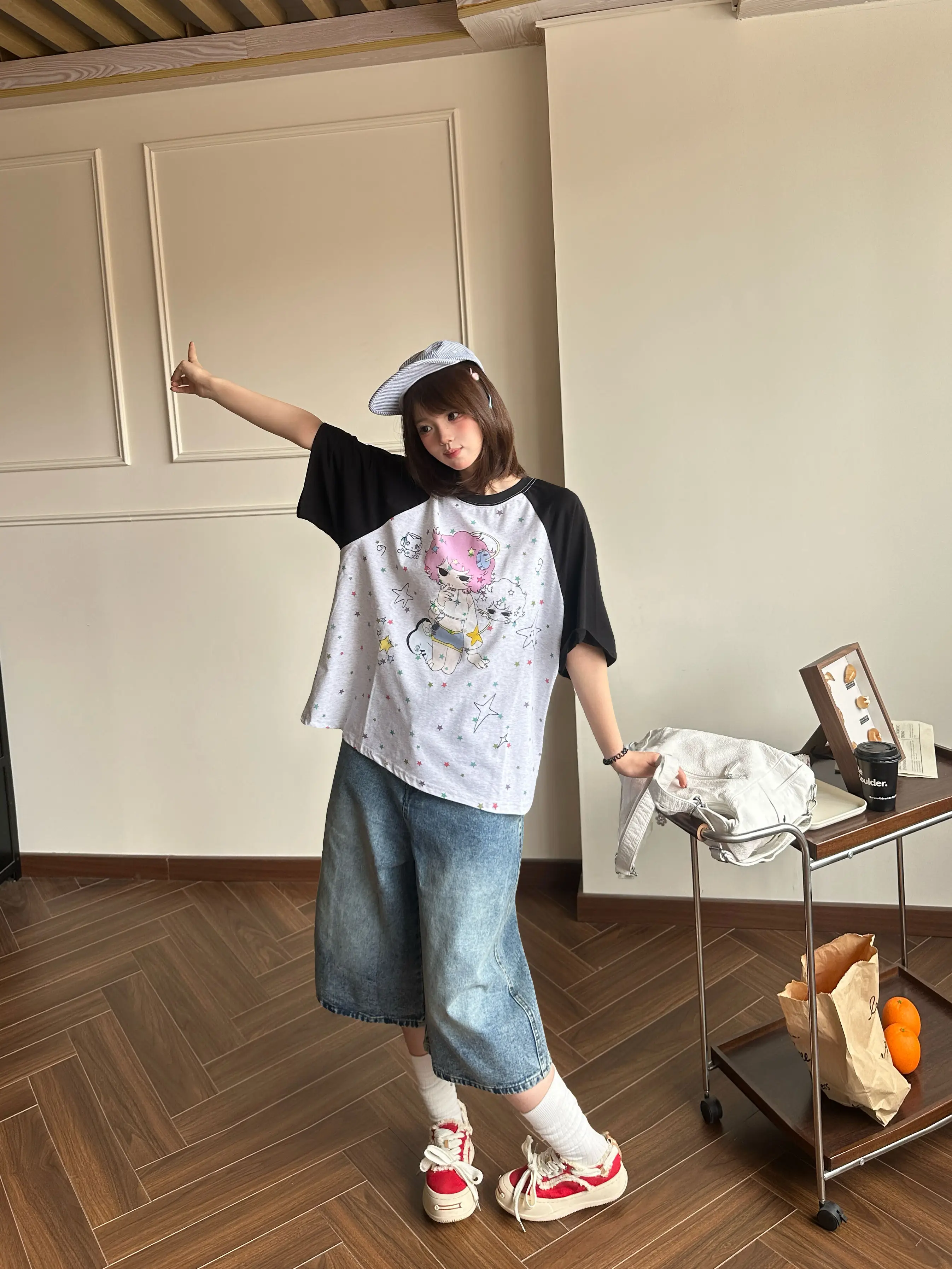 アメリカンヴィンテージ 星柄刺繍入りワイドレッグデニムパンツの特徴と実用性