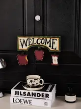 手描き風の無垢材製アップルデザインウェルカムプレート【壁掛け用・玄関用】