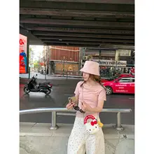 桜柄のカラー斜めショルダートップス【女性用・フィットデザイン・肩出し】