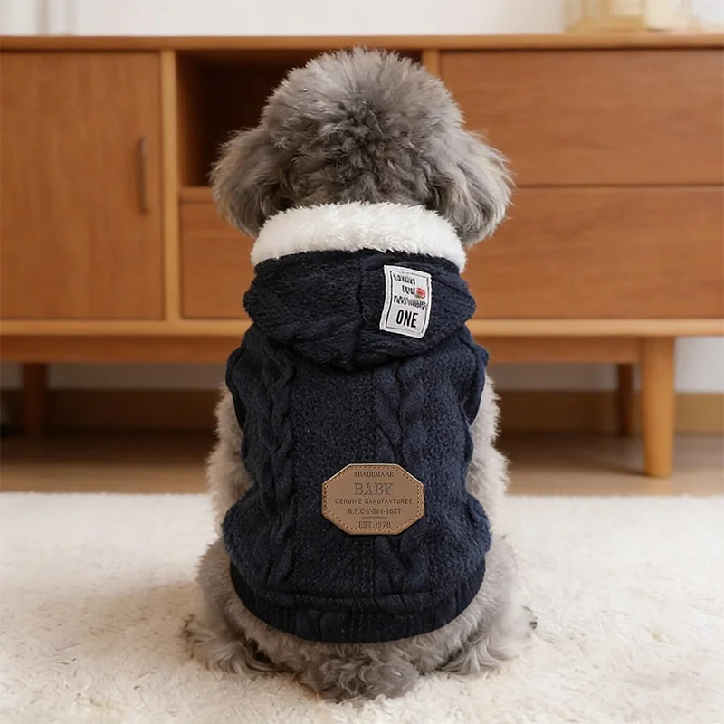 小型犬用冬用コットンジャケット：厚手で防毛・デザイン性と通気性のバランス