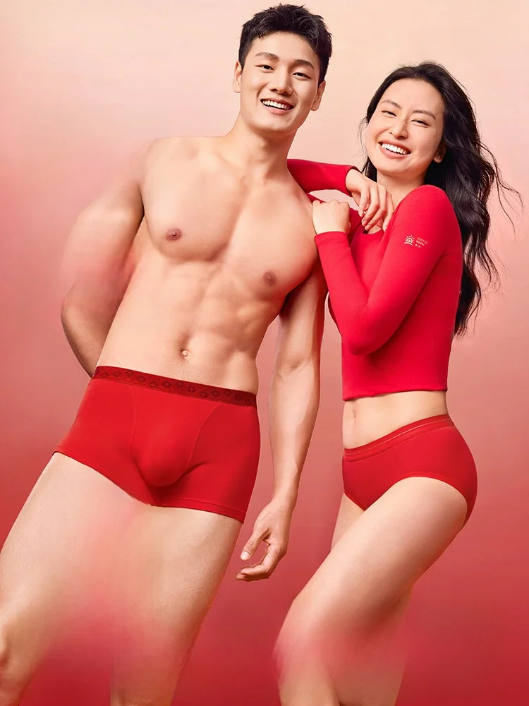 結婚式でパンツスタイルを着る  ぽっちゃりさん、どうやって選ぶ？