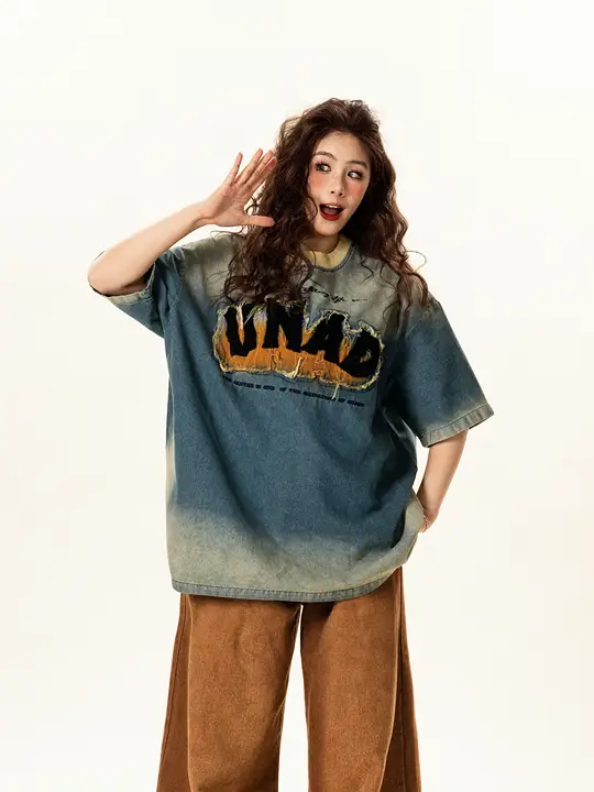 アメリカンビンテージ風のデニム半袖Tシャツ【フィット・ユニークデザイン】