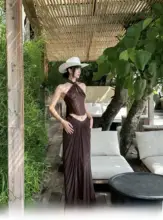 セクシーな背中開き魚骨デザインキャミソール【リボン付き・ノースリーブ】