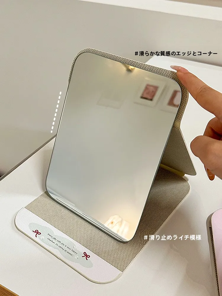 beauty cam と化粧鏡の違いは？折りたたみ式の化粧鏡が本当の「美肌の起点」になる理由