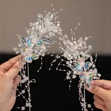 蝶の流れるヘアアクセサリー【子供用・古風デザイン・クリスタル飾り】