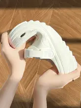 厚底の通気性サンダル【防滑・防臭・女性用】