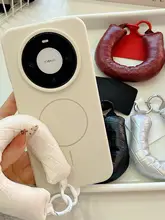 手首に優しいラグジュアリーな光沢のある合皮製スマホグリップストラップ【ハンドメイド・デザインパターン・高い機能性】