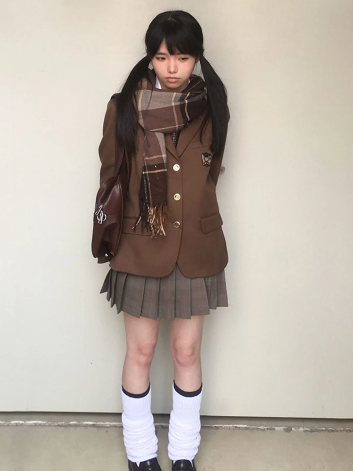 OL制 服はカジュアルに着るべき？通勤に最適なジャケットの選び方とは？
