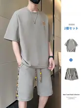 男性用カジュアルウェア【刺繍デザイン・ゆったりフィット・夏用・短袖・シ ョートパンツ】（セットアップ対応）