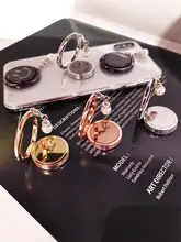 金属製折りたたみ式指輪型スマホスタンド【デスク用・回転機能・ユニバーサル背面貼り付け】