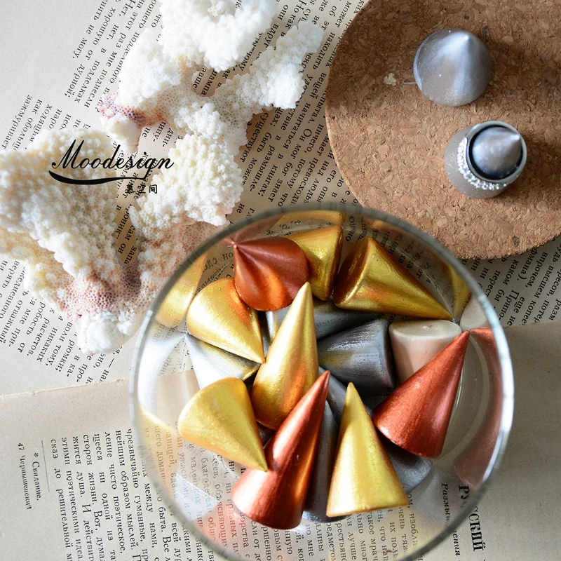 アーツクラフトとディスプレイベースの融合で、家に彩りをもたらすのはどんなアイテム？