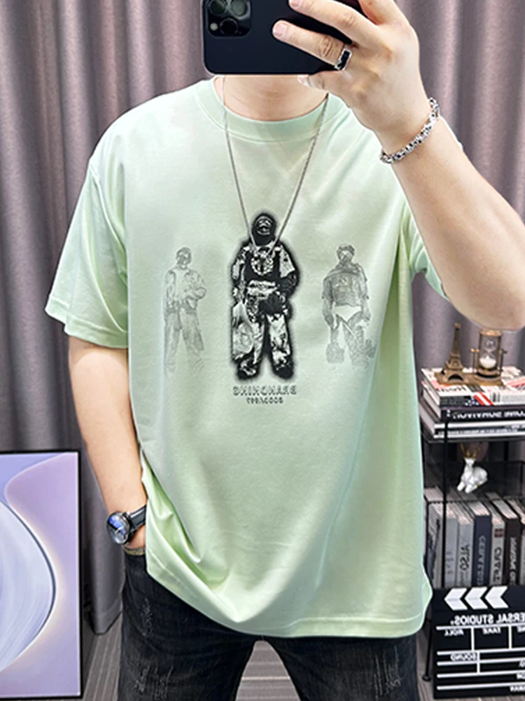 アニメキャラTシャツを着るなら、どうやってコーデを組むべき？