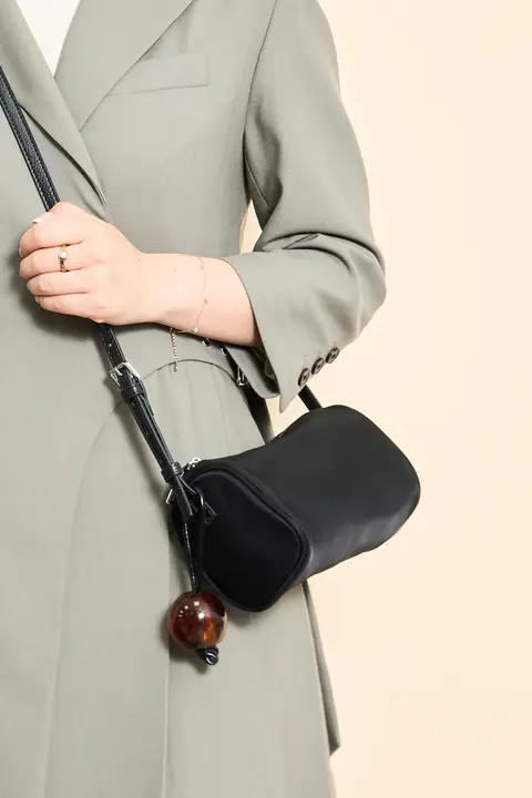 春夏用ミニ帆布ショルダーバッグ【円筒型・マルチポケット・クロスボディ】