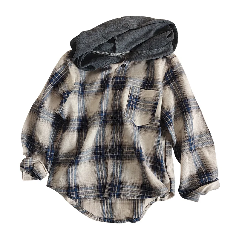 4歳の男の子にぴったりの服のサイズは？チェック柄フード付き長袖シャツが解決する親子リンクコーデの秘密
