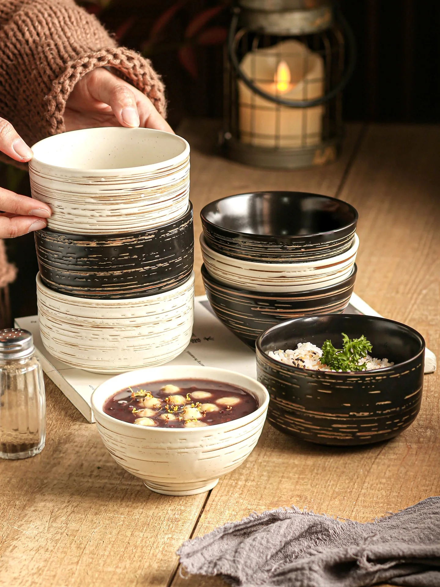 すくいやすい食器を選ぶべき理由は？実は「見た目」が大切だった